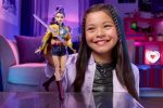 Mattel Kpop Demon Hunters HUNTR/X Rumi Fashion Doll | Wearing “How It’s Done” Performance Look, Sword Accessory​​, Inspired by the Movie - Image 3