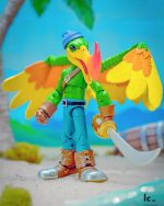 Plunderbeak Raider Flynch Bird Pirate Action Figure Toy | 1:12 Scale, 25+ POA, Reversible Modular Wings, Magnetic Hat, Cutlass, Leather Sash, PlunderPlanet Wave, Collectible - Image 3