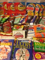 100 Vintage Baseball Cards in Old Sealed Wax Packs - Perfect for New Collectors - Image 3