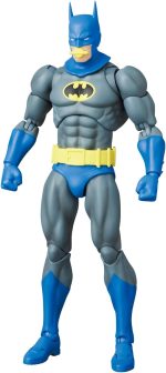 Batman: Knightfall – Batman (Knight Crusader) MAFEX Action Figure - Image 4