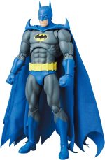 Batman: Knightfall – Batman (Knight Crusader) MAFEX Action Figure - Image 8