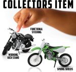 Welly 2017 Kawasaki Ninja ZX-10RR Superbike Replica, 1:18 Scale | Detailed Metal Display Model With Free-Rolling Rubber Tires, Steerable Front Wheel and Functional Kickstand - Image 4