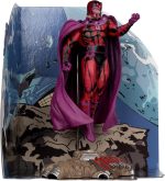 McFarlane Toys - Marvel Magneto 1:10th Scale Collectible with Scene (X-Men #1) | Marvel Collectible 7 Inch Statue Figure 1/10 Scale Posed Scene - Magneto (X-Men #1) - Image 5