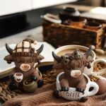 Wesiti 2 Pcs Coffee Highland Cow Figurines Decor, Coffee Cow Desk Decorations Gnomes Scottish Resin Statue Calf for Home Garden Kitchen Office Tiered Tray Table - Image 6