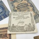 | Exclusive Collection of 10 Original Ancient Banknotes from 4 Different Centuries with Certificate of Authenticity | Genuine and Rare Numismatic Demonetized Treasures - Image 6