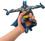 ​Mattel DC Premier Series 6.5in Batman Action Figure Series 1 | Detailed Super Hero Design, 22 Articulations & Fabric Cape, Weapon Stand & Battle Accessories - Image 4