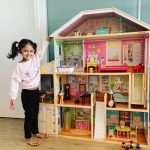 KidKraft Majestic Mansion Wooden Dollhouse with 34 Pieces, Working Elevator | 4 Feet Tall, Garage, 4 Floors, 8 Rooms, Attic Nursery, For Dolls Up to 12 Inches, Gift for Ages 3+ - Image 9