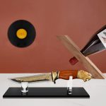 noonebutyou Knife Display Stand, Acrylic Knife Holder for Home Decor (Black Base) - Image 8
