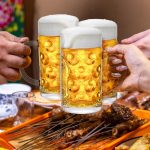 Yesland 6 Pack Beer Mugs with Handle, 20 oz Freezer Safe Glass Steins, Heavy Duty Large Beer Glasses for Bar, Party, Home Use, Clear - Image 7