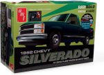 AMT 1992 Chevrolet Silverado Shortbed Fleetside Pickup Easy Build 1:25 Scale Model Kit - Image 2