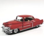 KiNSMART 1953 Cadillac Series 62 1:43 O Scale 5 Inch Die Cast Metal Model Classic Ventage Toy Car (Cherry Red) - Image 2