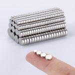 RHINOCATS 400Pcs Small Magnets, 4 Different Sizes Tiny Mini Magents, Multi-Use for Fridge, DIY, Office, Hobbies, Crafts and Science - Image 2
